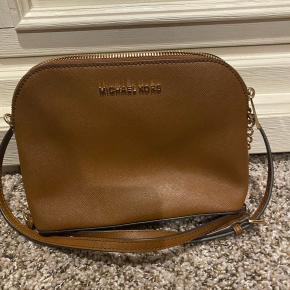 Michael Kors crossbody bag - Picture 1 of 6